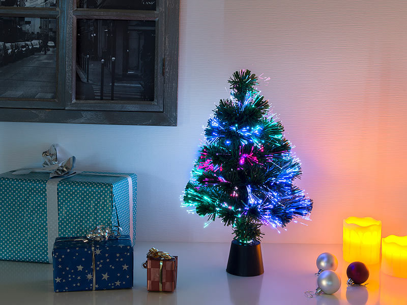 Lunartec Deko-Tannenbaum, dreifarbige LED-Beleuchtung, Batteriebetrieb, cm 45