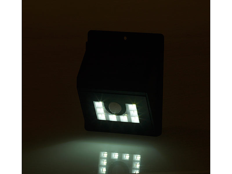 ; LED-Solar-Wegeleuchten mit Bewegungssensoren LED-Solar-Wegeleuchten mit Bewegungssensoren 