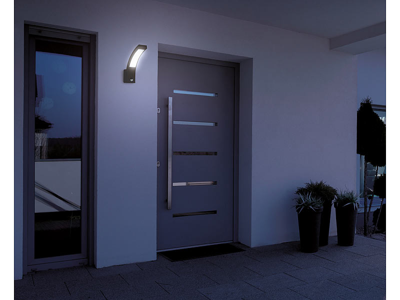 1.100 PIR-Bewegungssensor, LED-Außen-Wandleuchten W 15 Lunartec lm, 3er-Set mit