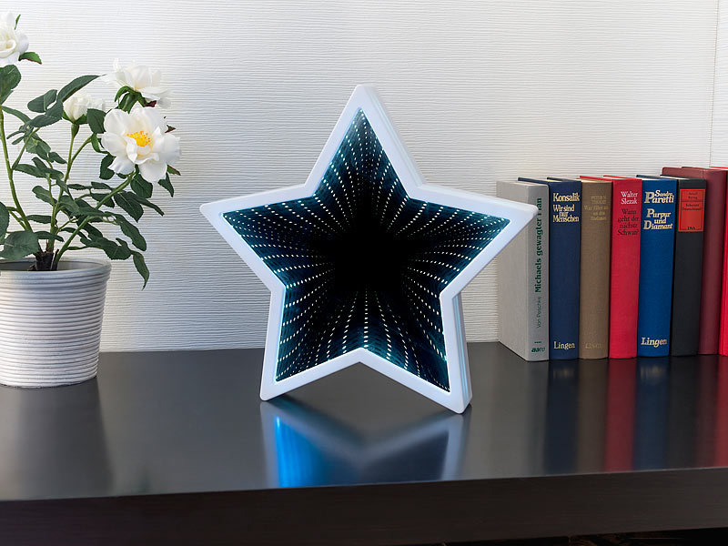 ; Große LED-Bäume für innen und außen Große LED-Bäume für innen und außen 