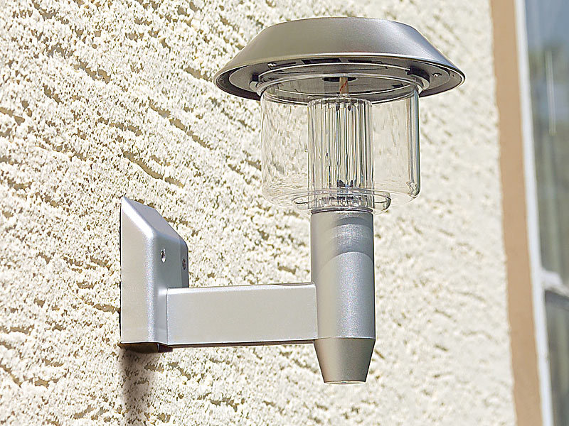 ; LED-Solar-Außenlampen mit PIR-Sensoren (neutralweiß) LED-Solar-Außenlampen mit PIR-Sensoren (neutralweiß) 