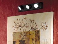Lunartec Universal-LED-Leiste "TriSpot", batteriebetrieben