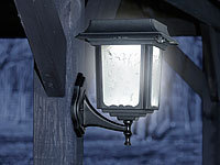 ; LED-Solar-Außenlampen mit PIR-Sensoren (neutralweiß) LED-Solar-Außenlampen mit PIR-Sensoren (neutralweiß) 