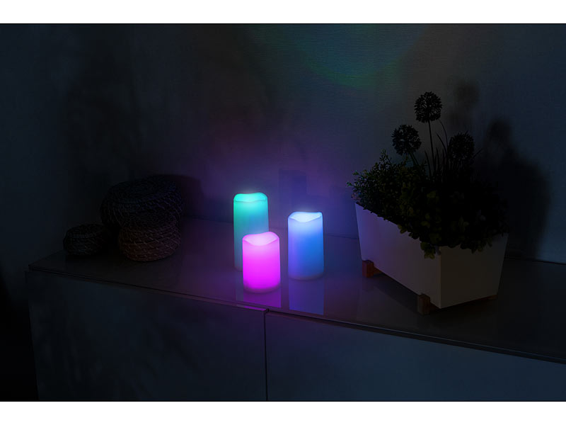 ; Akku-LED-Teelicht-Sets mit Ladestation 
